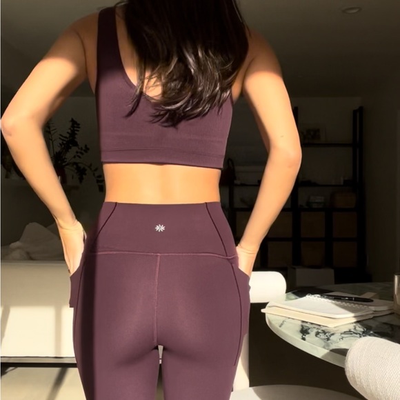 Maroon Ribbed Crop Top - Picture 3 of 4